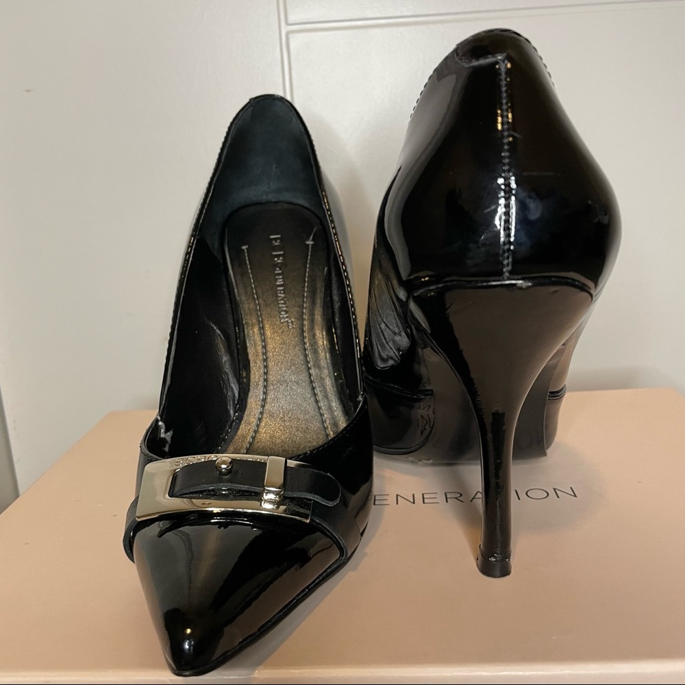 BCBG BG | Altero black patent leather heels